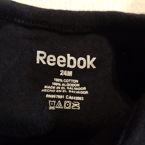 Nashville Predators Reebok romper 24 months - Picture 2 of 4